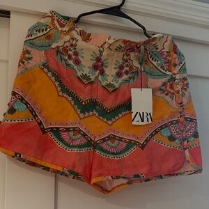 Zara Women's Floral High Waist Shorts - Pink and Orange